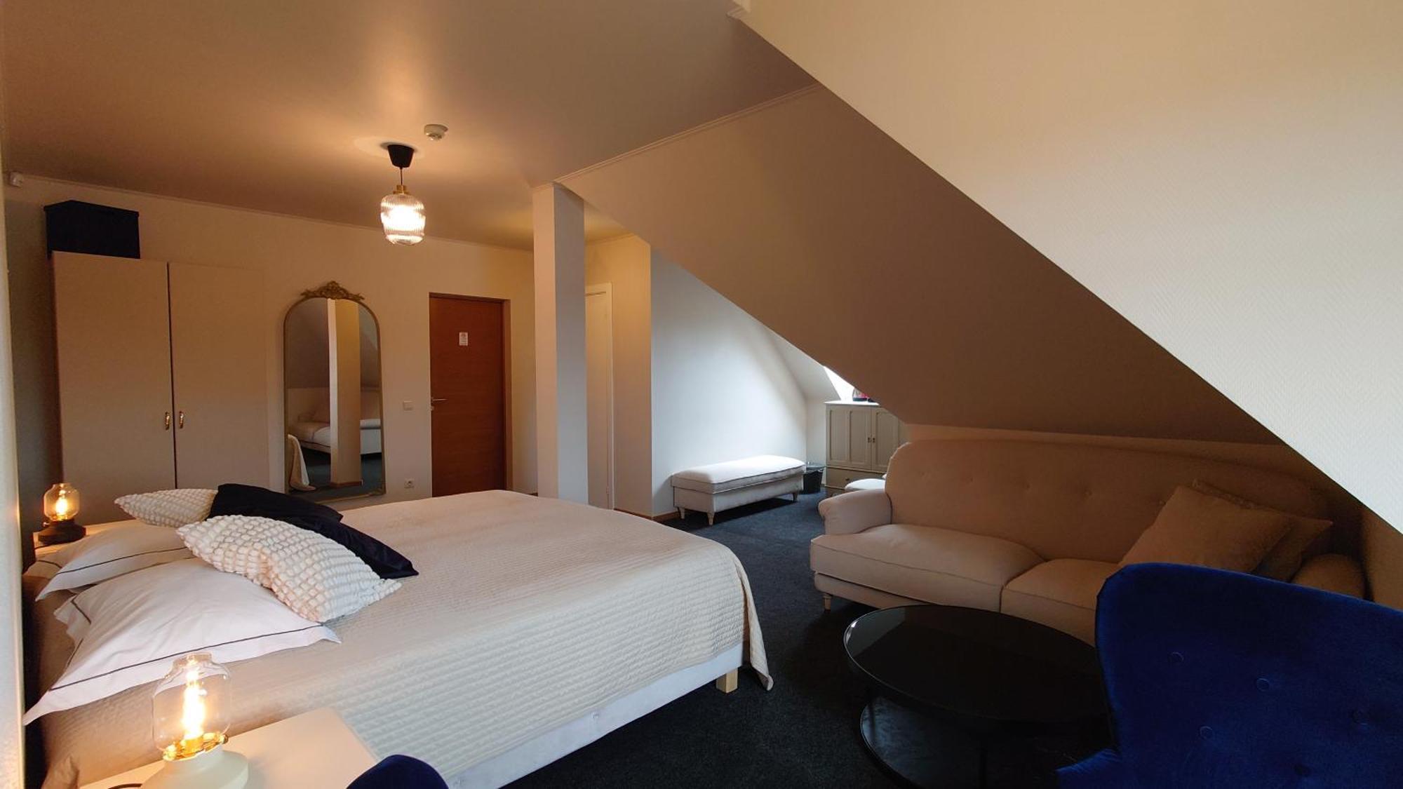 Guesthouse Cetri Veji Turkalne ภายนอก รูปภาพ