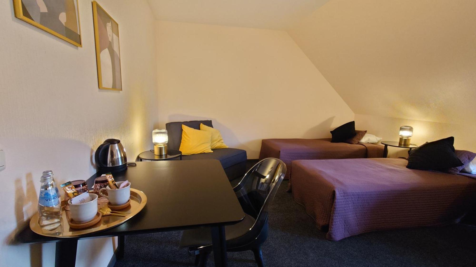 Guesthouse Cetri Veji Turkalne ภายนอก รูปภาพ