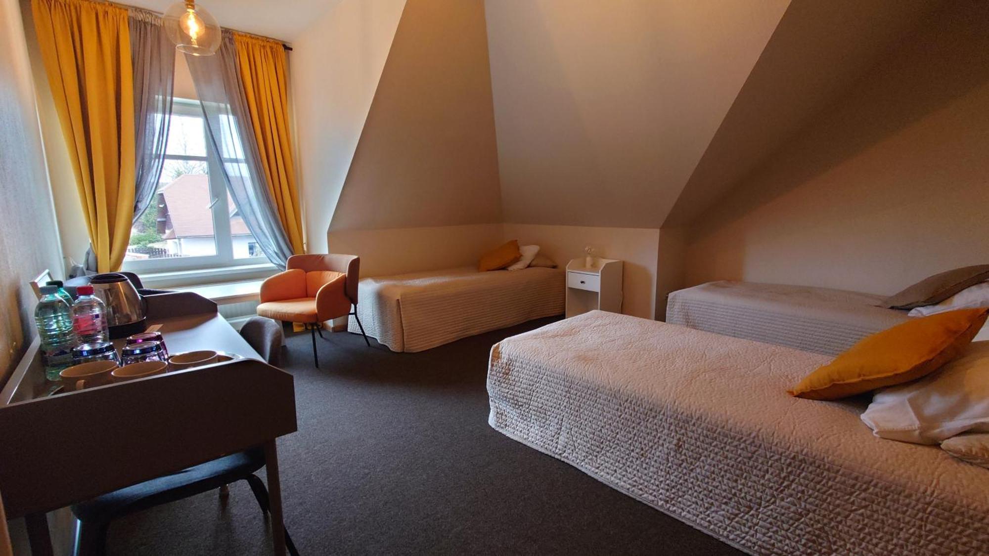 Guesthouse Cetri Veji Turkalne ภายนอก รูปภาพ